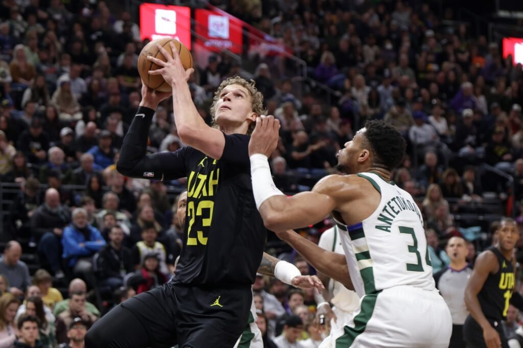 Lauri Markkanen, Utah Jazz, NBA News, Milwaukee Bucks