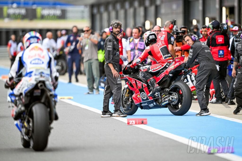 MotoGP sticks with 22 riders, BMW would need an existing team | MotoGP
