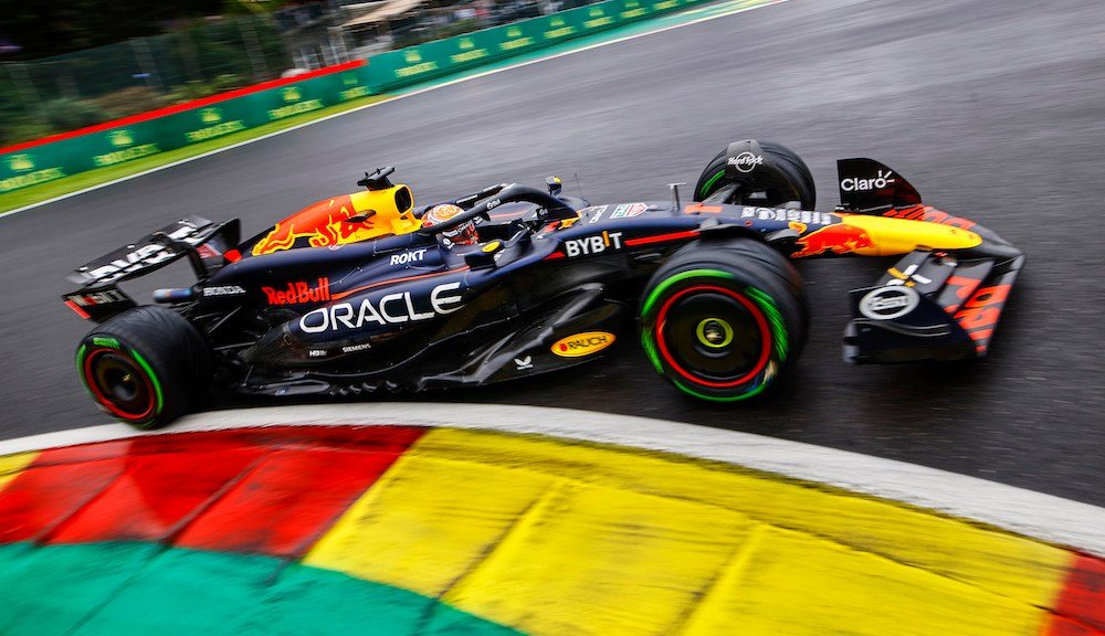 Points lead offers zero comfort for Verstappen in F1 title hunt
