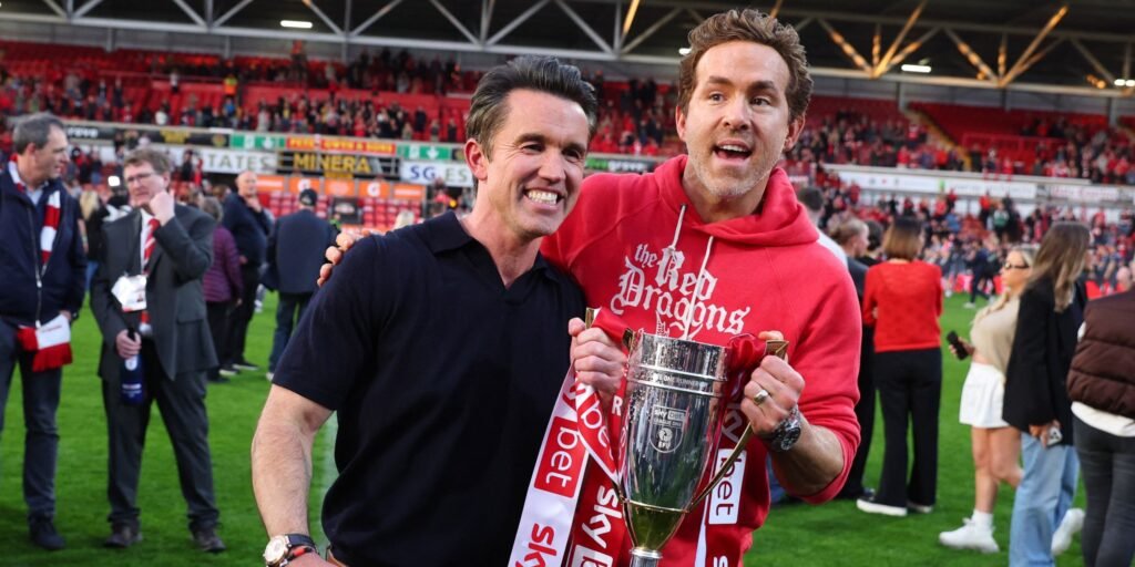 Reynolds and McElhenney plotting Wrexham move to sign "great" 7-goal star
